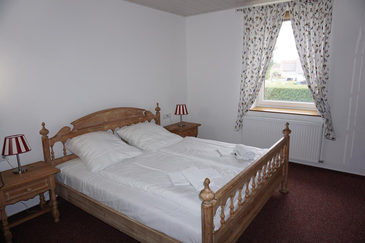Landhaus Zum Mushof Hotel Wethen Esterno foto