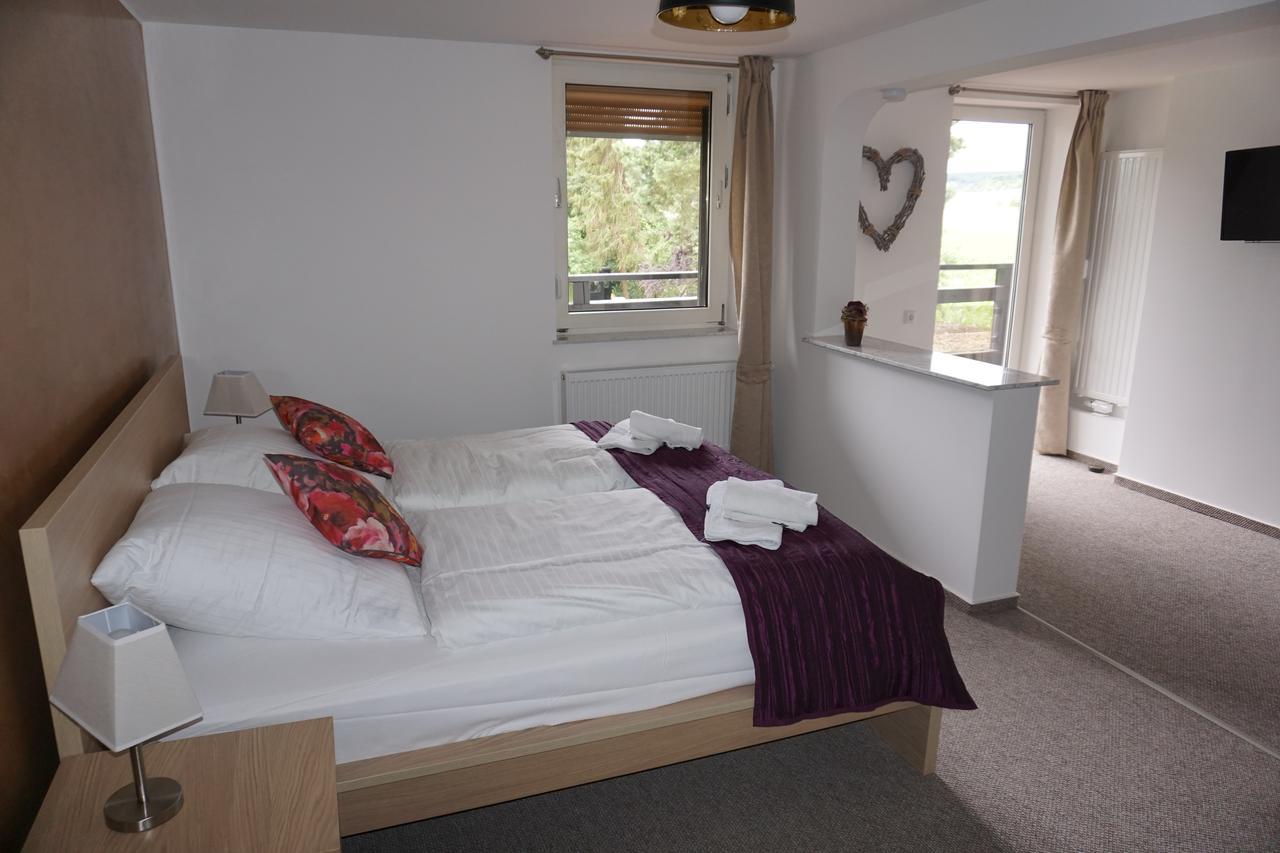 Landhaus Zum Mushof Hotel Wethen Esterno foto