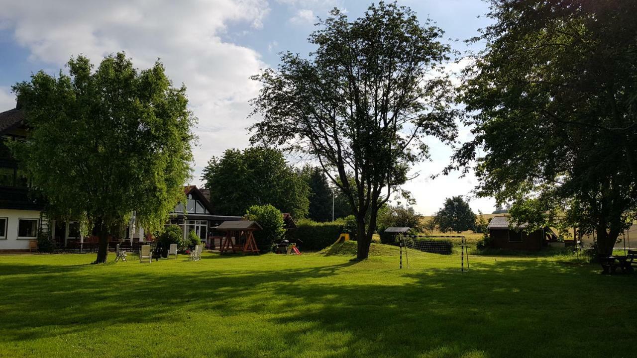 Landhaus Zum Mushof Hotel Wethen Esterno foto